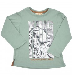 Camiseta manga larga estampado león color verde.
