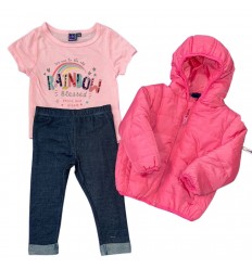 Tres piezas chaqueta fucsia con capota