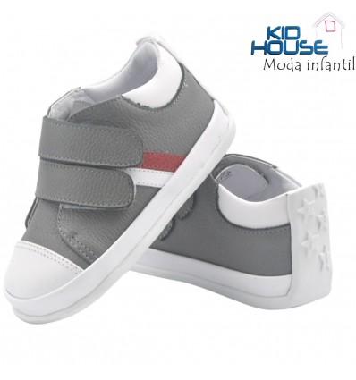 Tennis gris velcro dos rayas rojo blanco no tuerce