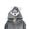 Ruana perro siberiano gris
