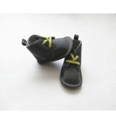 Bota para bebé niño gris- cordones